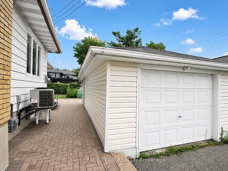 53 Fieldrow St — Photo 34