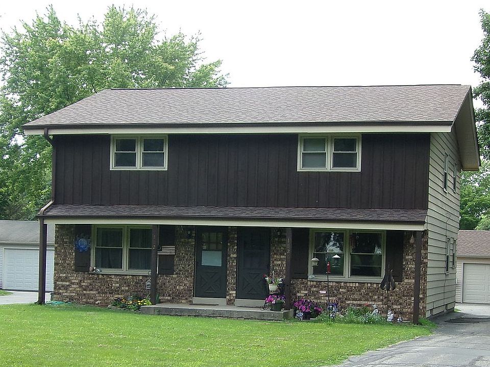 2nd image of 1826 Oakdale Dr