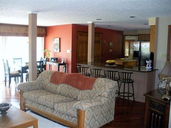 5th image of 3590 Shady Ln