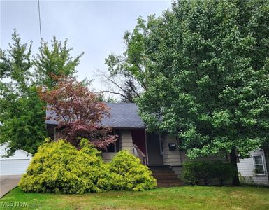 1548 Biltmore Rd, Lyndhurst, OH, 44124
