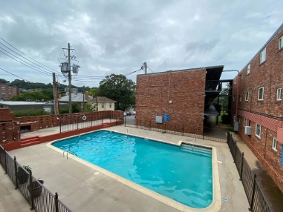 2990 Rhodes Cir S #119
