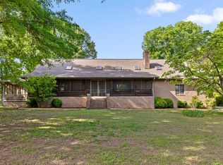 2401 Igou Ferry Rd, Soddy Daisy, TN 37379