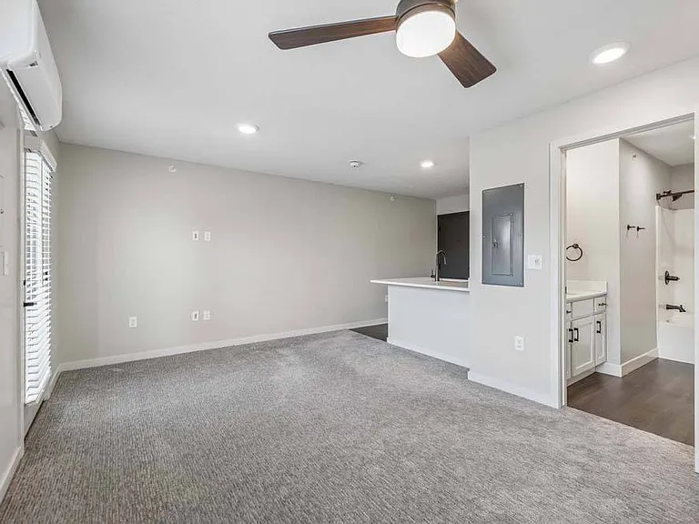 An open and versatile living area pairs modern finishes with comfortable surroundings, creating a space that easily adapts to your everyday routine.