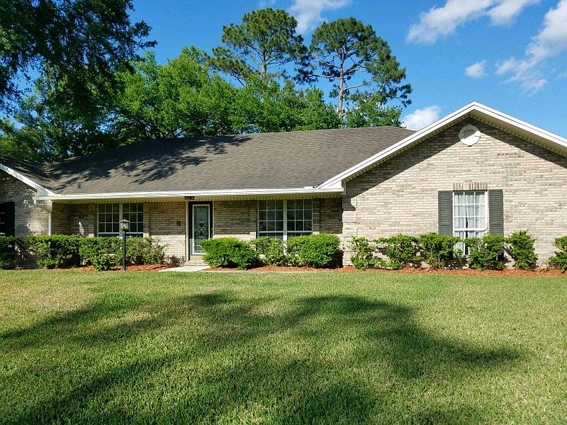 1st image of 1807 Grassington Way N