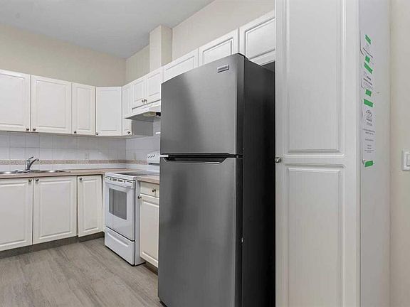 4th image of 2850 W 51st St SW #114
