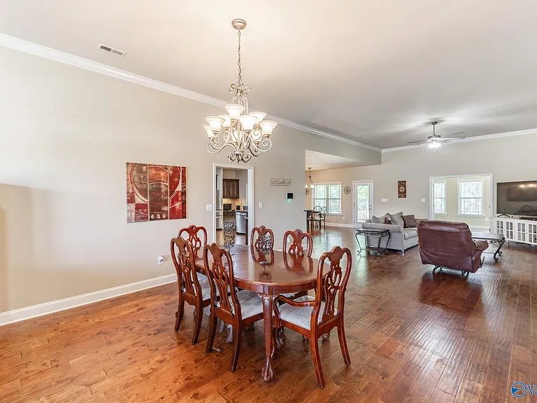 114 Rushing Brook Dr — Photo 5