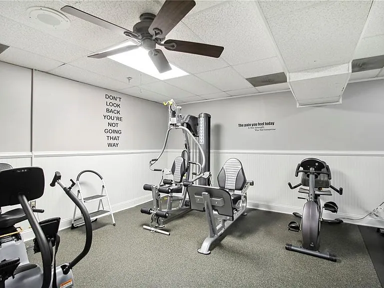 300 Johnson Ferry Rd #A110 — Photo 24