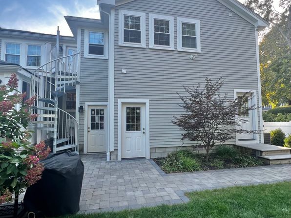 19 Bernard Rd #2