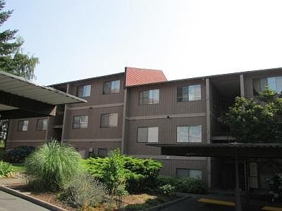 1st image of 17430 Ambaum Blvd S APT 35
