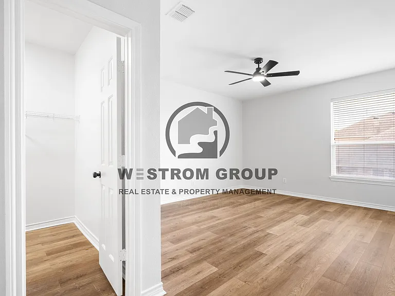 1738 Rock Ridge Dr — Photo 31