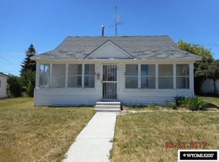 725 Morse Lee St, Evanston, WY 82930