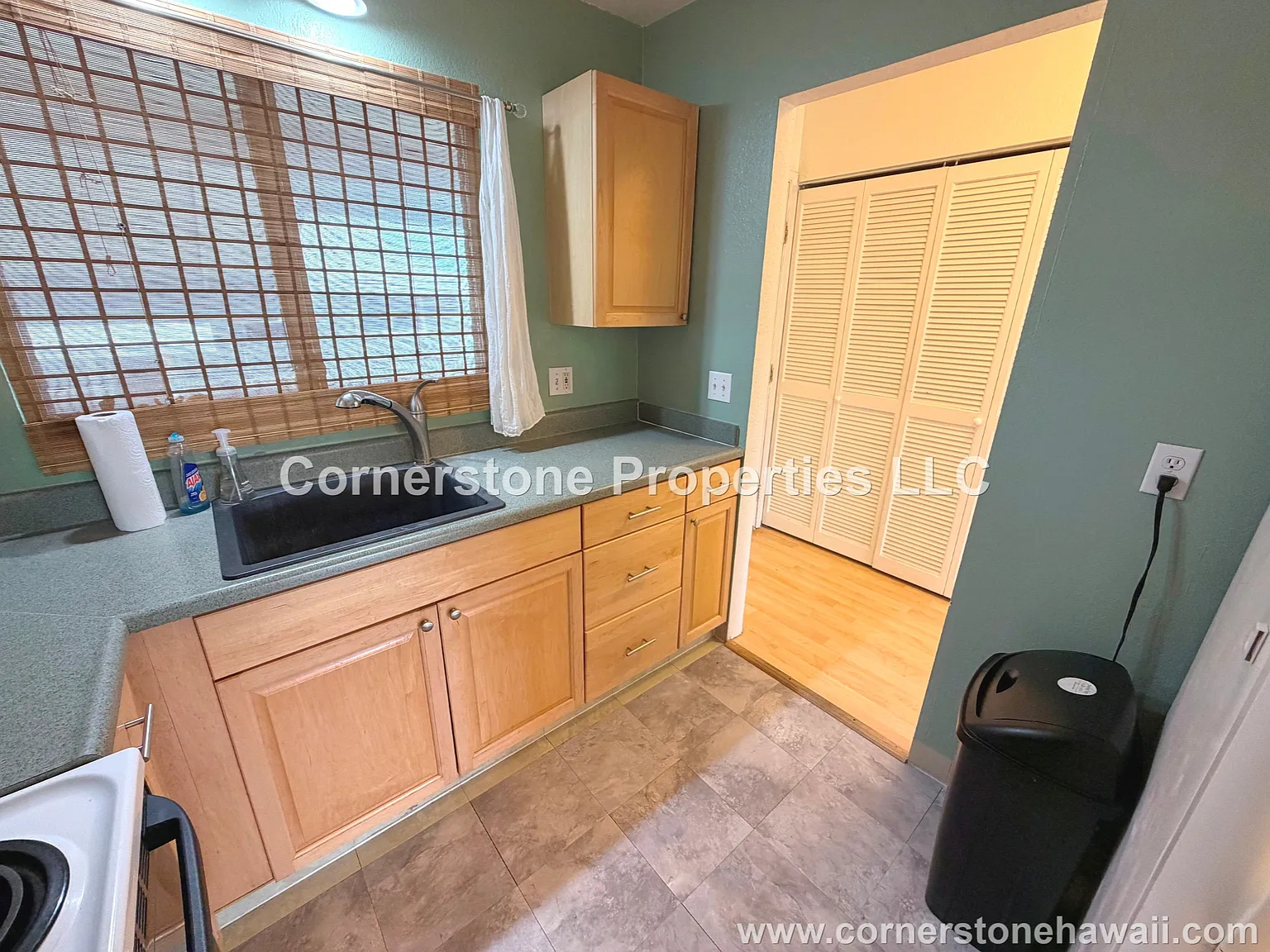 1282OYA - 1 — Photo 3