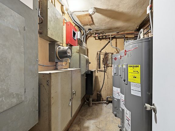5th image of 50 Stevens St