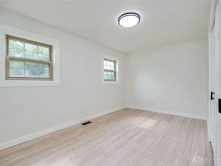 2919 Walford Dr — Photo 10