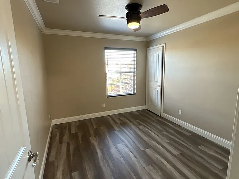 3921 W Payson Ave — Photo 20
