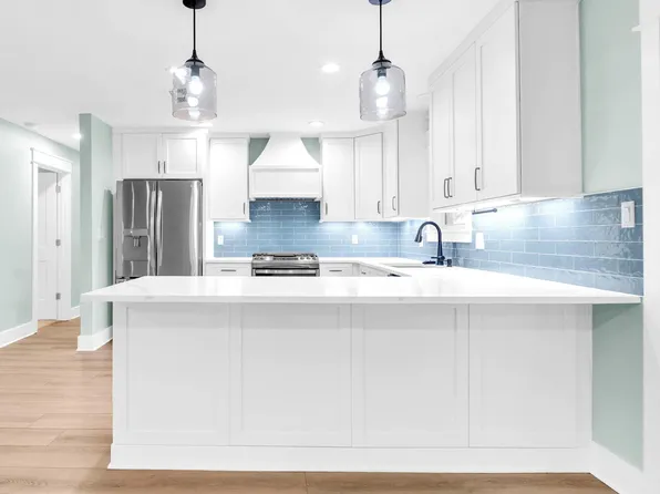 425 Stahlman Ave, Destin, FL 32541