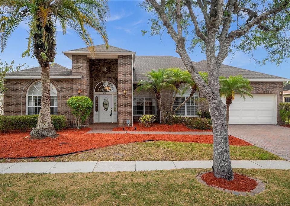 1st image of 308 Palmway Ln