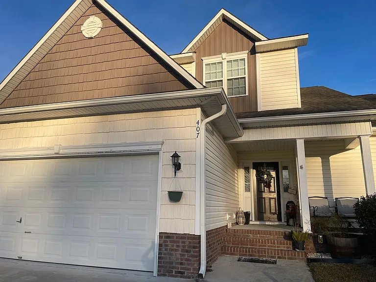 407 Sundown Ct — Photo 4