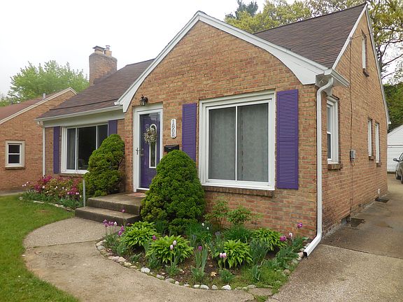 2nd image of 1808 Kreiser St SE