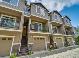 325 NE Morris St #4, Portland, OR 97212