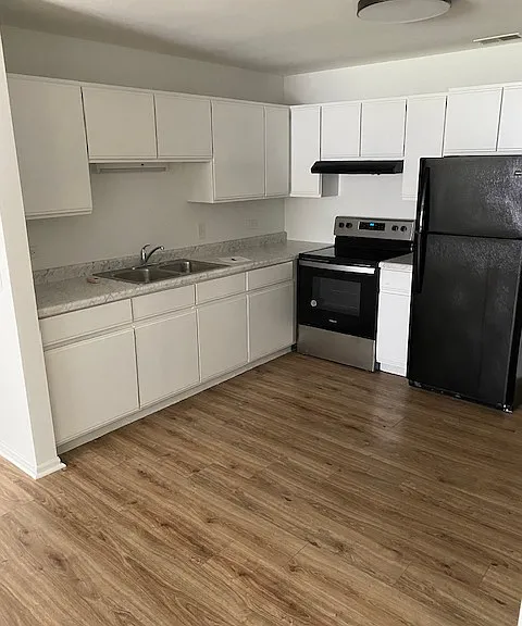503 Smith Dr #7 — Photo 1