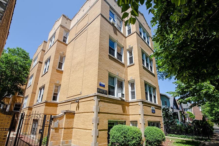1st image of 2924 N Albany Ave #1E