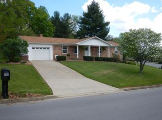 2407 Hilton Ln, Johnson City, TN 37604