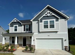 1125 Camellia Dr, Vass, NC 28394