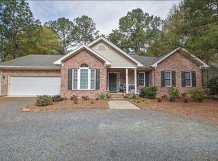 85 Pine Meadows Rd, Pinehurst, NC 28374