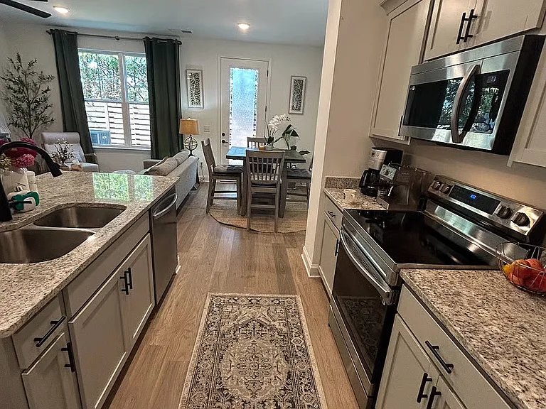 8831 James Creek Dr — Photo 3