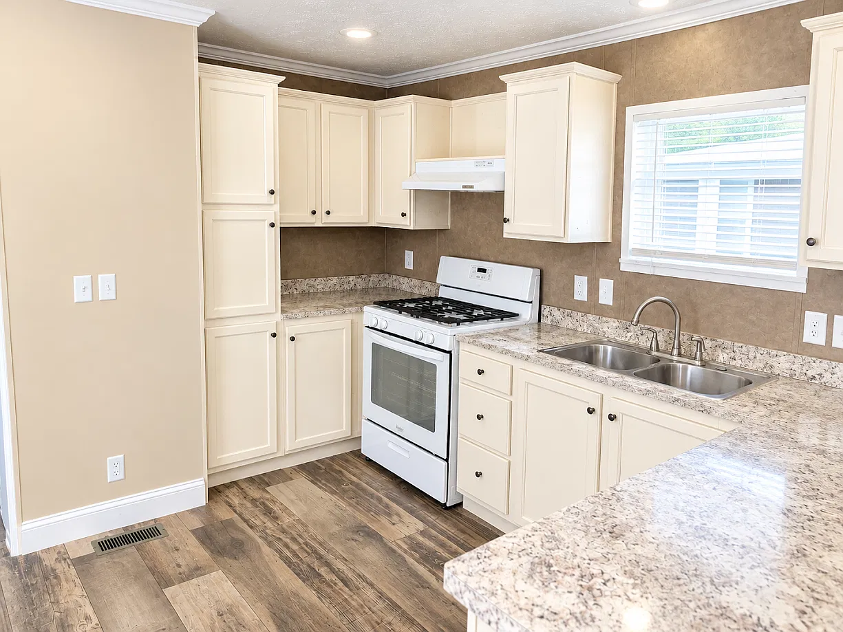 2 bed, 784 sqft, $945 — Photo 3