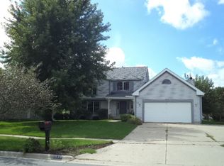 1229 Griggs Rd, Rockford, IL 61108