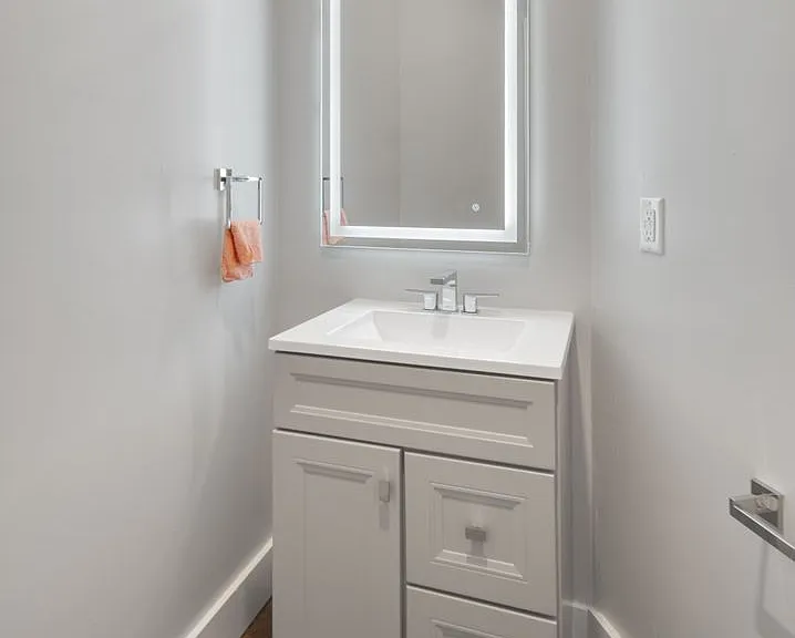 710 Stewart Ave — Photo 41