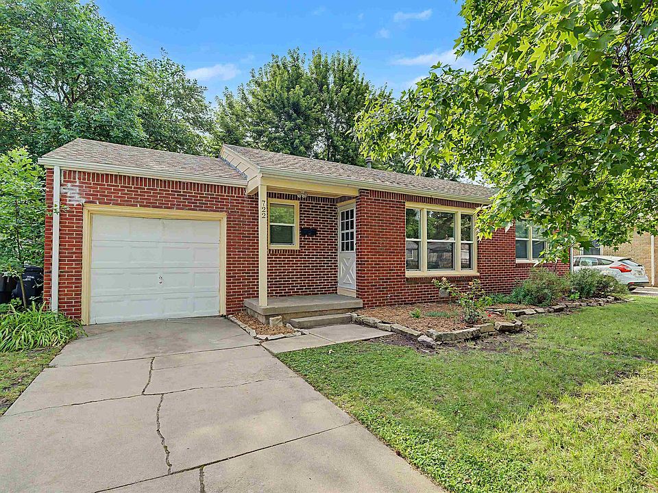 1st image of 722 S Lightner Dr