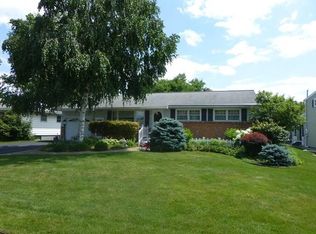 1025 Angelina Rd, Schenectady, NY 12303