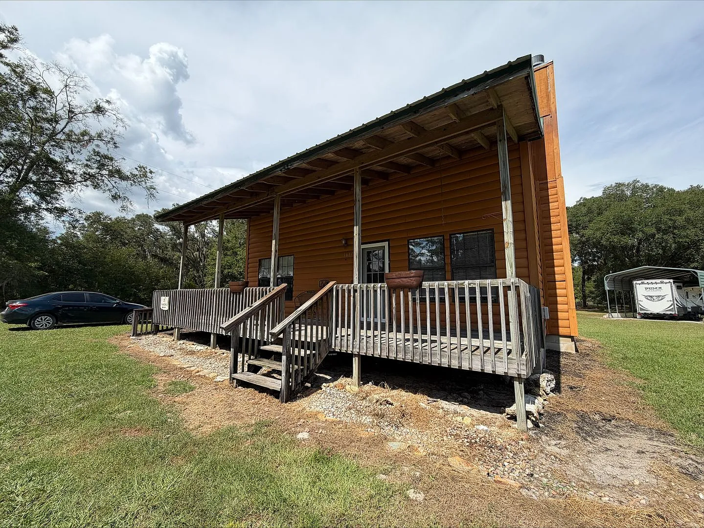 Stunning 1 bedroom, 1 bath log cabin in Williston — Photo 4