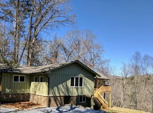 369 Franklin Rd, Highlands, NC 28741
