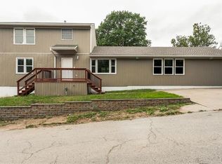 2926 N 40th St, Kansas City, KS 66104
