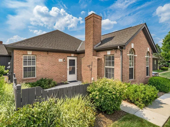 2545 Trotterslane Dr, Columbus, OH 43235