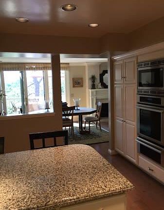 2nd image of 111 Altura Vis