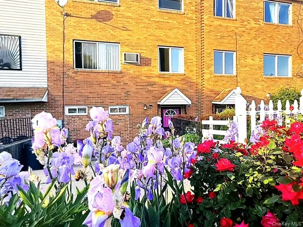 129-15 Sidway Place, Jamaica, NY 11434