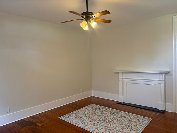2nd image of 515 Cadiz St