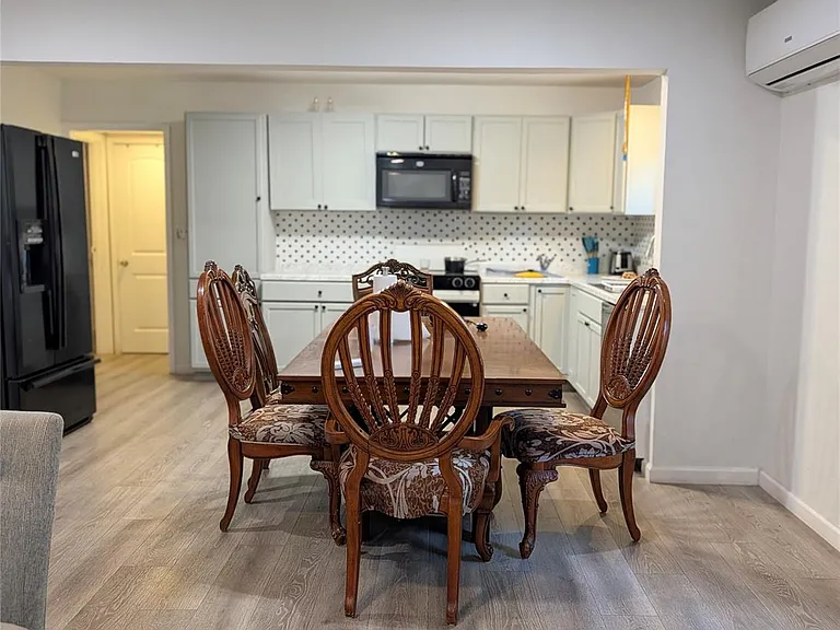 10801 W Lakeview Dr — Photo 9
