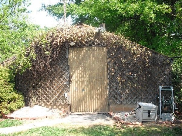 2nd image of 3820 Louisiana Ave