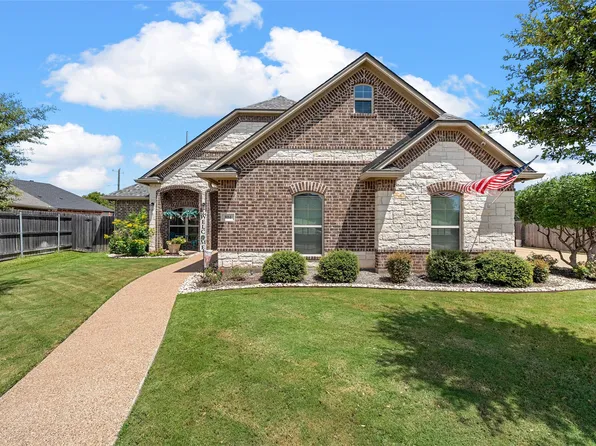 804 Gallant Fox Rd, Hewitt, TX 76643