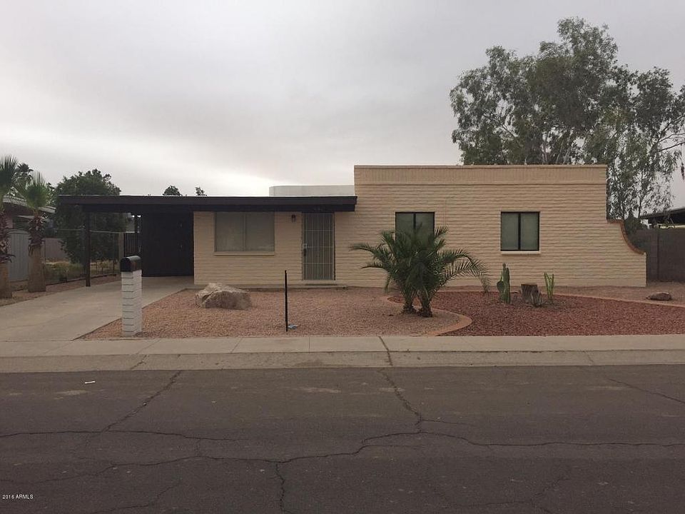 1st image of 401 E Saguaro St