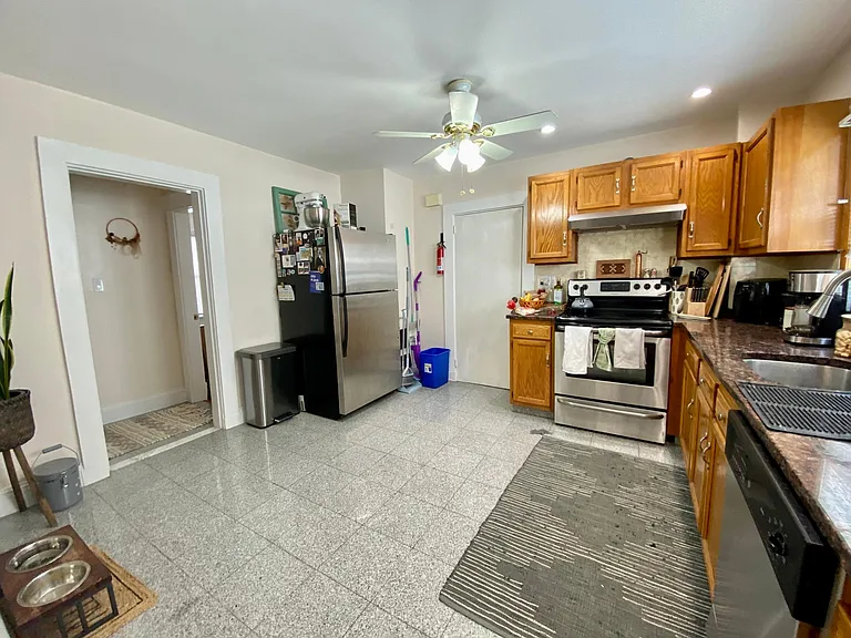 71 Edenfield Ave — Photo 7