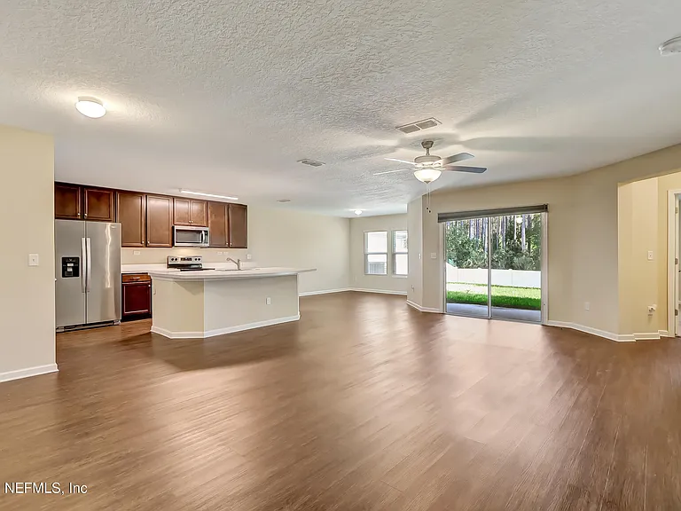 11168 Watkins Ct — Photo 8
