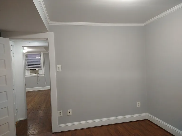 515 Seward Sq SE #8 — Photo 16