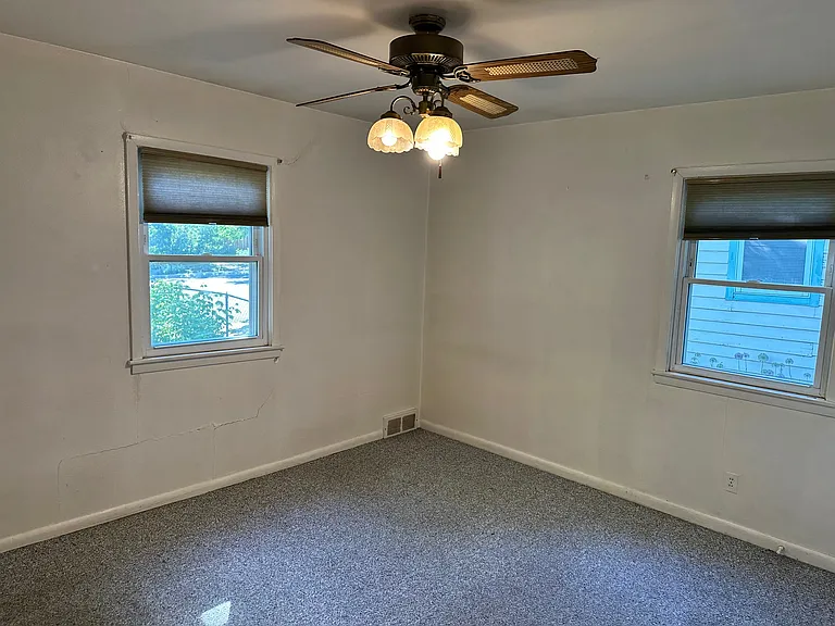 2302 Willow Creek Dr — Photo 7